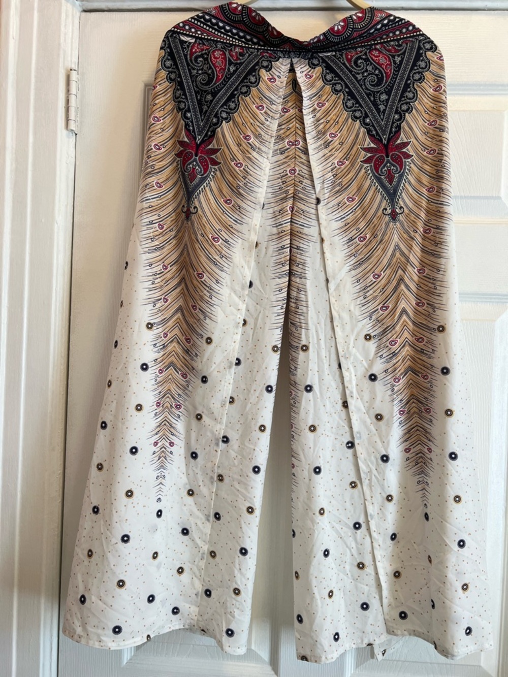 Cream Patterned Wide-Leg Pants with Paisley Detail